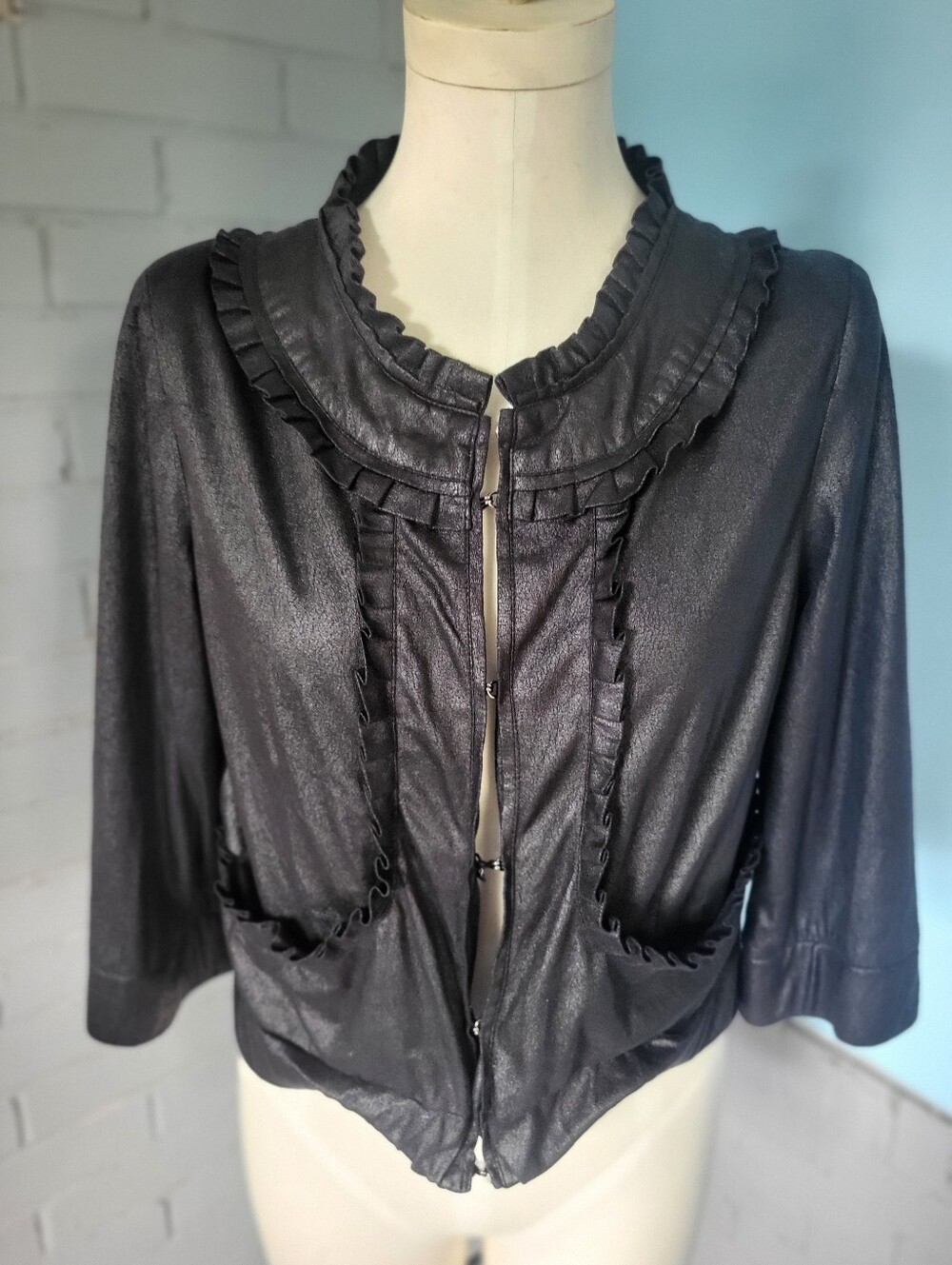 Women's Black Ruffle-Trim Cropped Jacket
